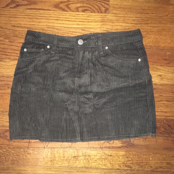 Skirt - Picture 1 of 1